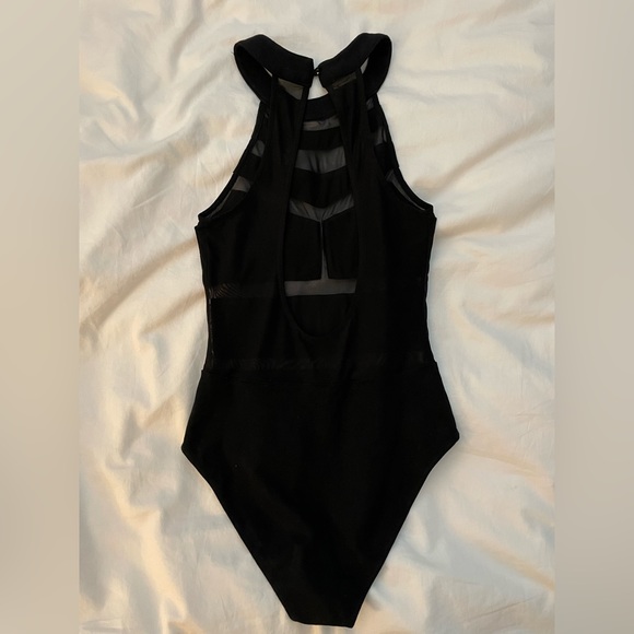 Body suit with mesh cutouts - Picture 3 of 4